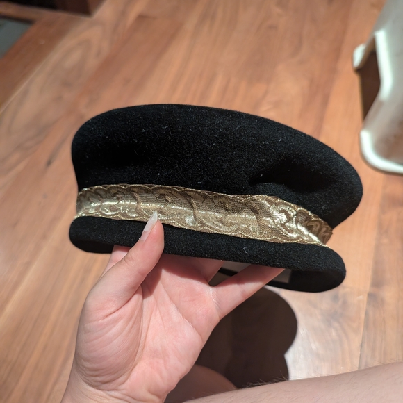 Eric Javits Black Hat with Gold Trim - Picture 2 of 4